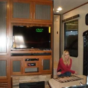 Meet your Posher, Eva